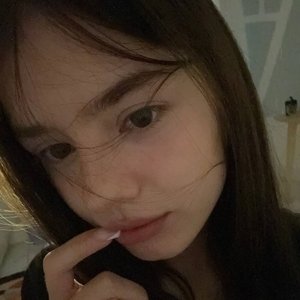 Голая Xdhka