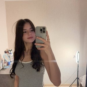 Голая Xdhka