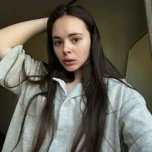 Голая Apofigeaa