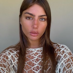Голая Diana Rosca