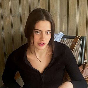 Голая Dorozea