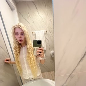 Голая Юлия Финесс