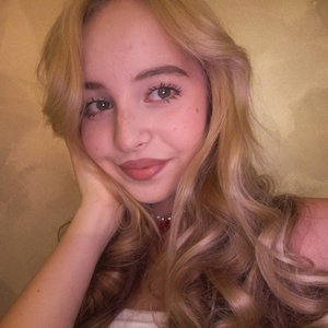 Голая Ксюша Авдеева Из Шгш