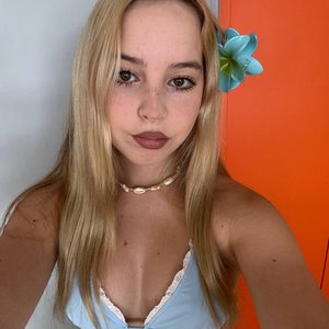 Голая Ксюша Авдеева Из Шгш