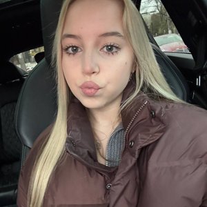 Голая Ксюша Авдеева Из Шгш