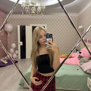 Голая Ксюша Авдеева Из Шгш