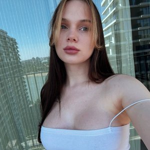 Голая Валерия Дроздова