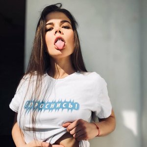 Голая Настя Манастя