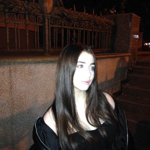 Голая Ниярка