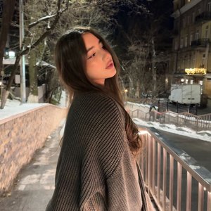 Голая Ниярка