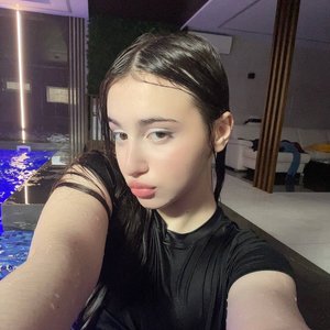Голая Ниярка