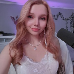 Голая Лера Смородинова