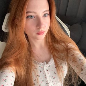 Голая Гаечка