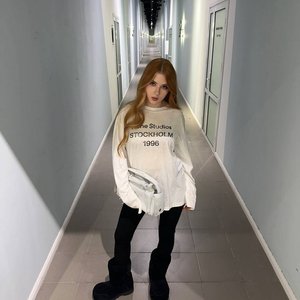 Голая Гаечка