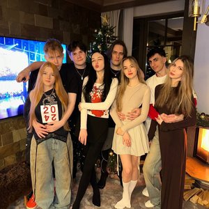 Голая Гаечка
