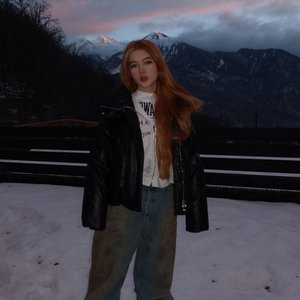 Голая Гаечка