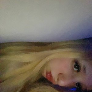 Голая Соня Кент