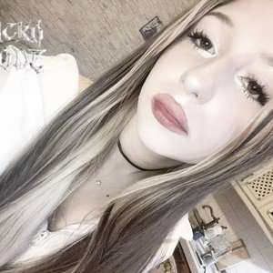 Голая Соня Кент