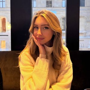 Голая Юлия Вавилова