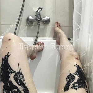 Голая Ксанни Банни