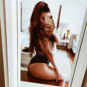 Голая Анна Седокова