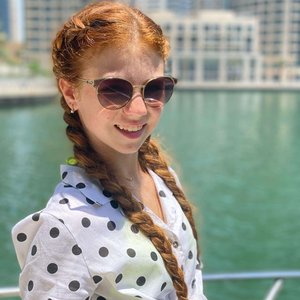 Голая Александра Трусова