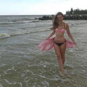 Голая Александра Трусова
