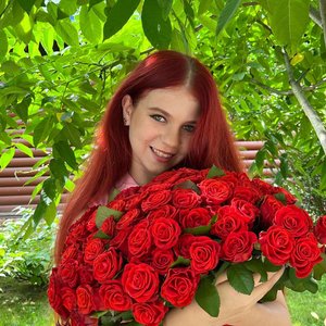 Голая Александра Трусова