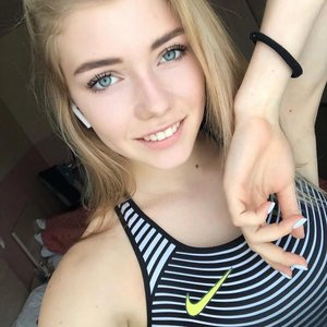 Голая Елена Куличенко