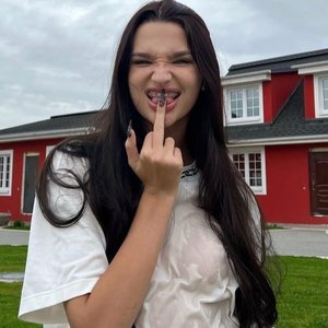 Голая Лиза Анохина