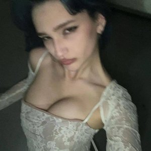 Голая Лиза Анохина