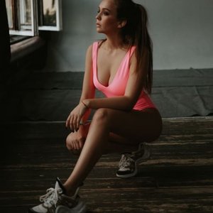 Голая Маша Маева