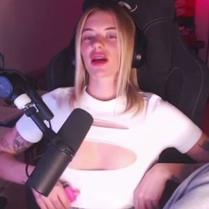 Голая Алина Олешева