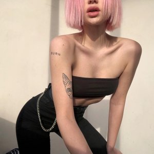 Голая Алина Олешева