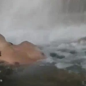 Голая Моника Беллуччи