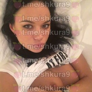 Голая Яна Кошкина