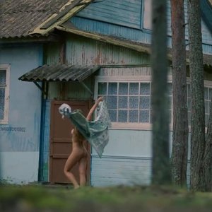 Голая Ангелина Стречина
