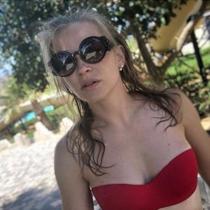 Голая Юлия Пересильд