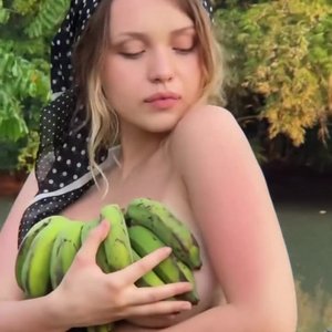 Голая Василина Юсковец