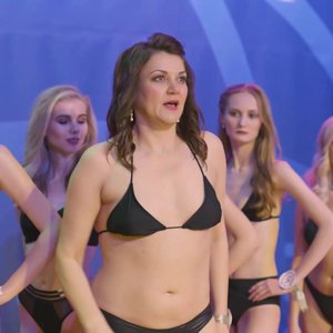 Голая Анна Уколова