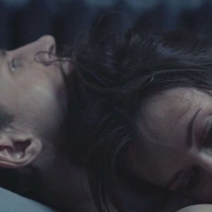 Голая Агата Муцениеце