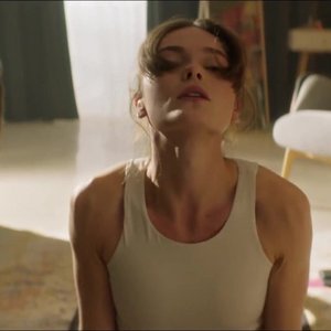 Голая Ангелина Стречина