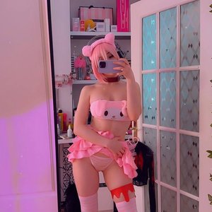 Голая Alice Delish