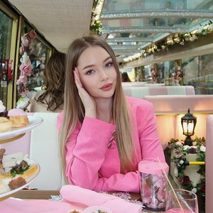 Голая Amlolliii