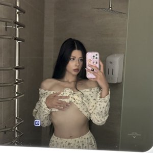 Голая Annarainlee