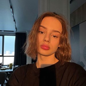 Голая Cutierover