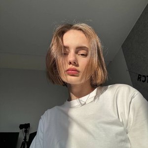 Голая Cutierover