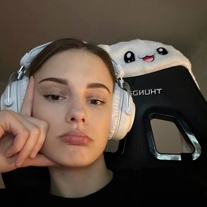 Голая Cutierover