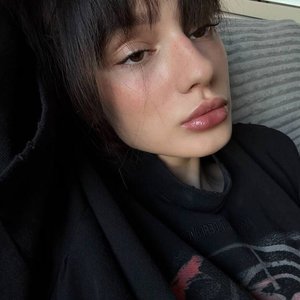 Голая Cutierover