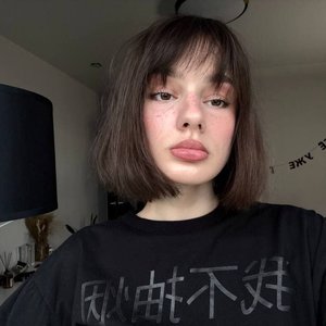 Голая Cutierover